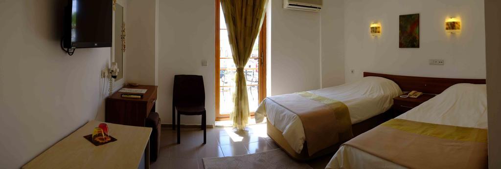 Flying Dutchman Hotel Oludeniz Bilik gambar